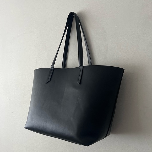 KENDALL+KYLIE BLACK BAG - Picture 3 of 4